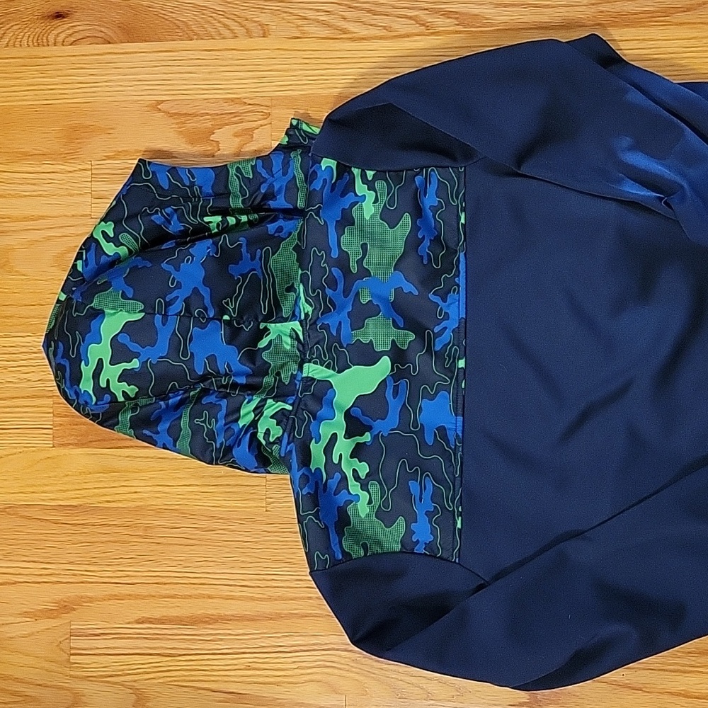 North Face boys Kickin' It Hoodie (L 14/16) - Picture 6 of 7